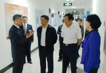 市委书记赵铭深入我院调研