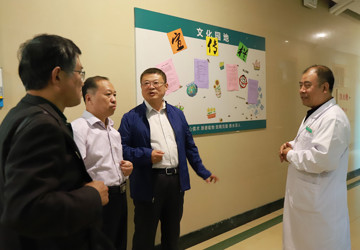 大庆市第三医院一天接待两批参观团